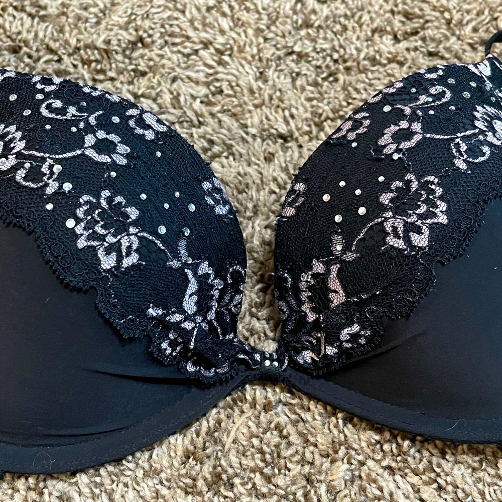 Victoria’s Secret bra